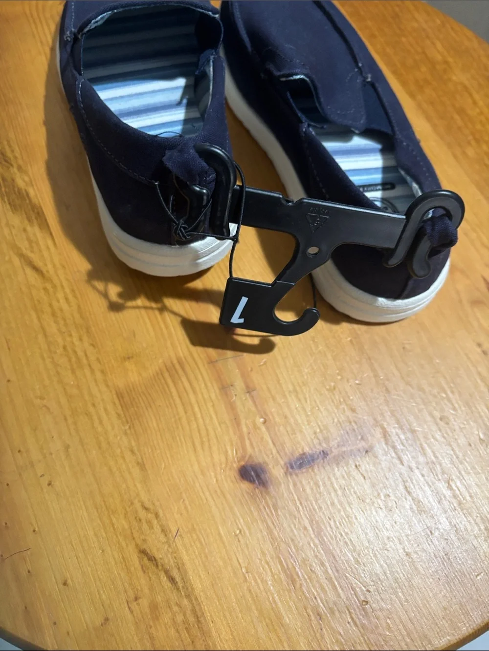 Wonder Nation Boy’s Slip-On Canvas Shoes in Navy Blue 1 NWOT